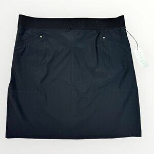 Final markdown.NWT Zenergy Neema CHICOS Robin Black Stretch Lightweight Skirt XL